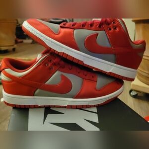 Nike Men's Red and Gray Sneakers